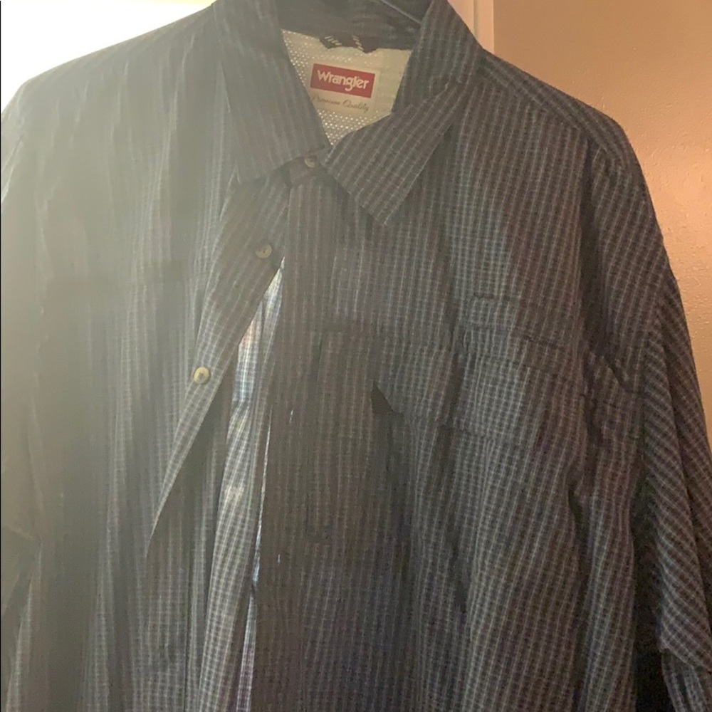 Men’s shirt